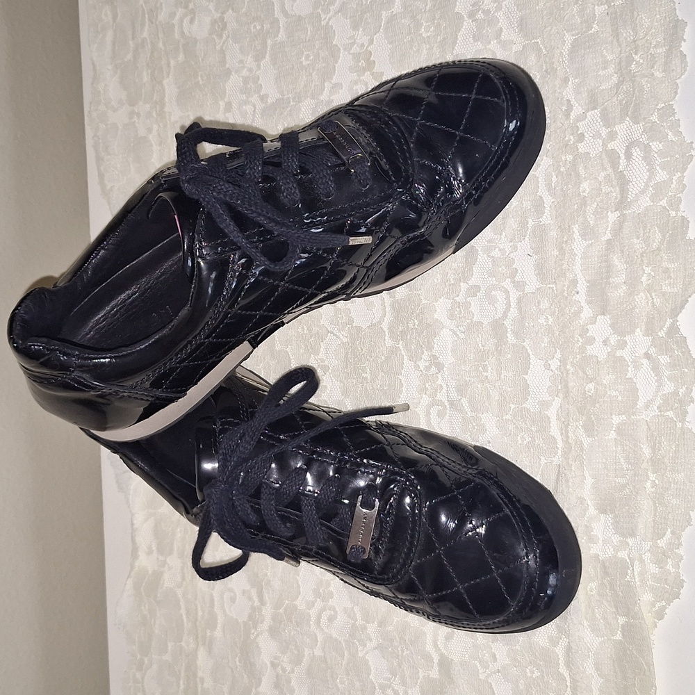 SALE Burberry Sneakers Size 40